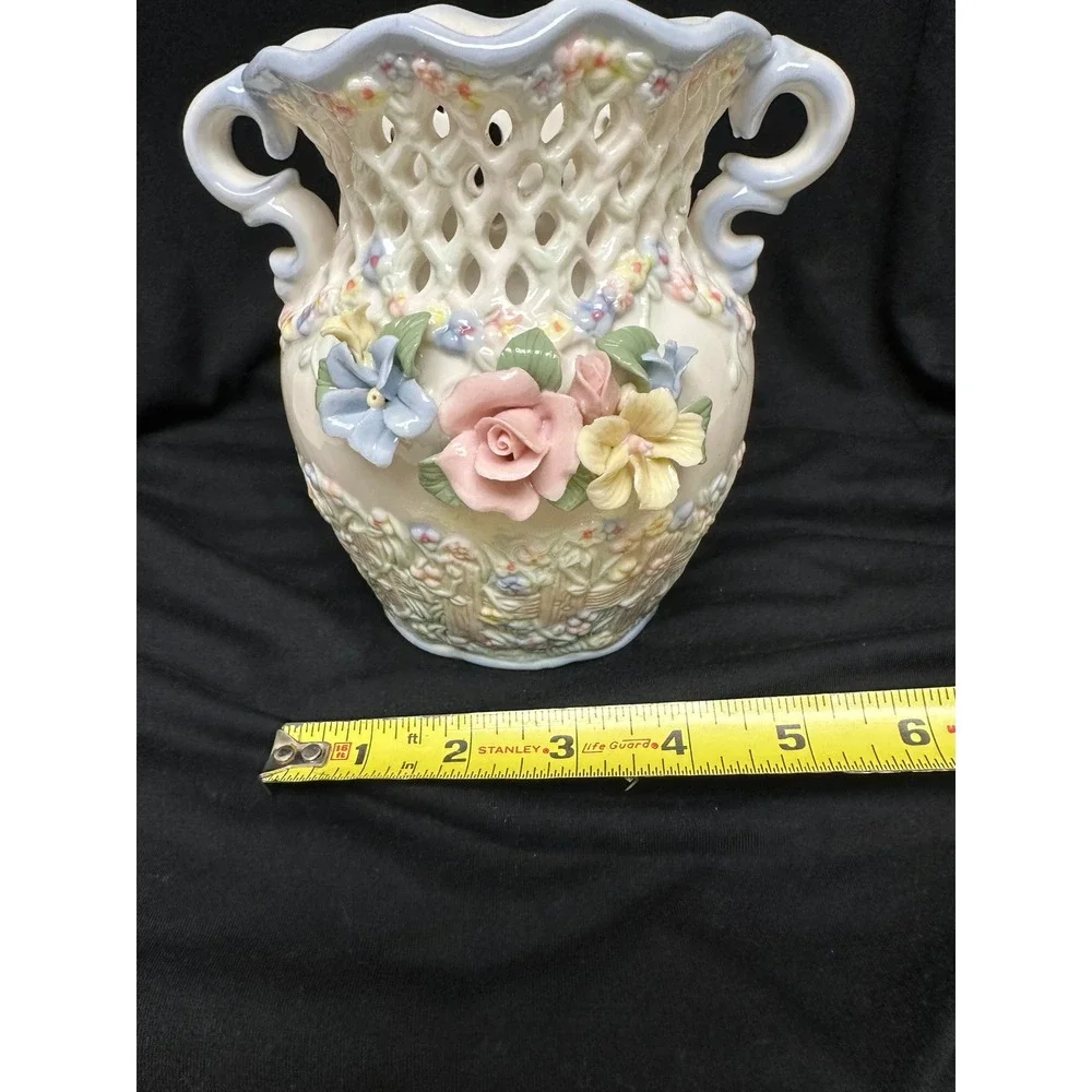 Floral Lattice Vase Cream Pastel Applied Porcelain 3D Flowers Scrolled Victorian